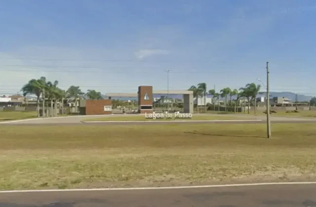 Condomínio Lagoa do Passo Lotes de 600m², Xangri-lá — Condominio Lagoa Do Passo Lotes De 600Mc2B2 Xangri La 1